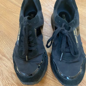 Michael Kors - Sneakers Michael Kors storlek 8 motsvarande ca 39