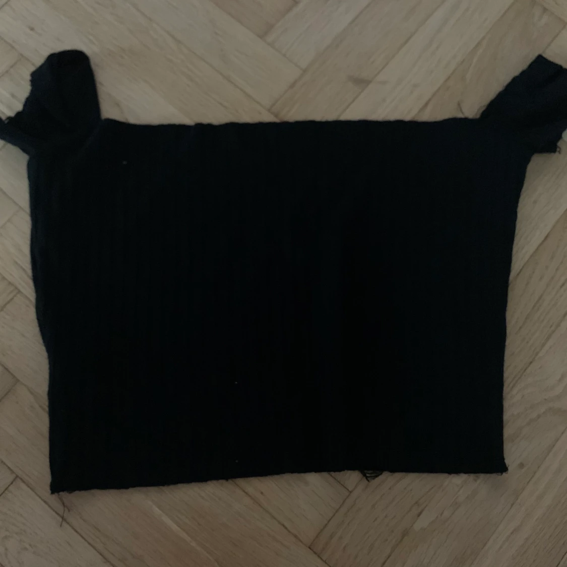 Gorgeous black top  - 90