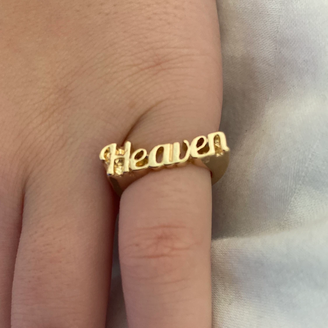 Guld ring ”heaven”  - 90