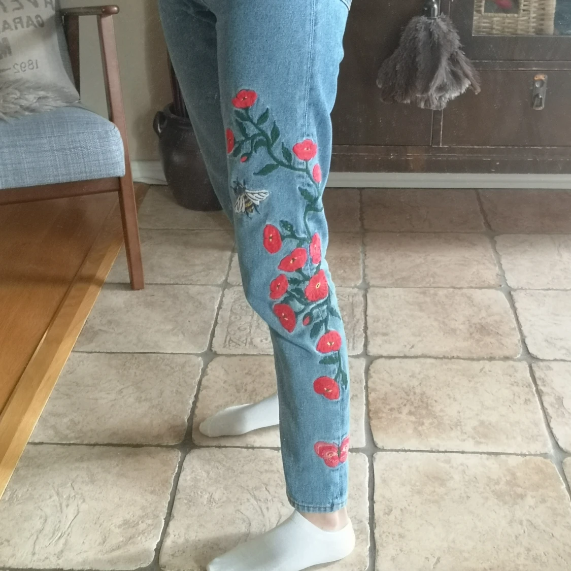 Monki jeans med broderier  - 91