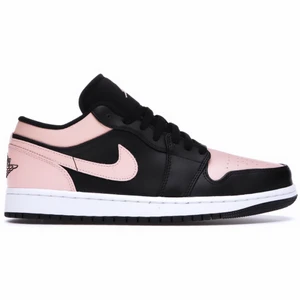 Air Jordan 1 Low Crimson Tint - Air Jordan 1 Low Crimson Tint  Size : 36 Cond : 10/10 100% New Box Fresh Brand New With Tags  Pris : 1500kr + Frakt Förhandlingsbart pris