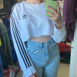 Adidas - Avklippt adidas sweatshirt