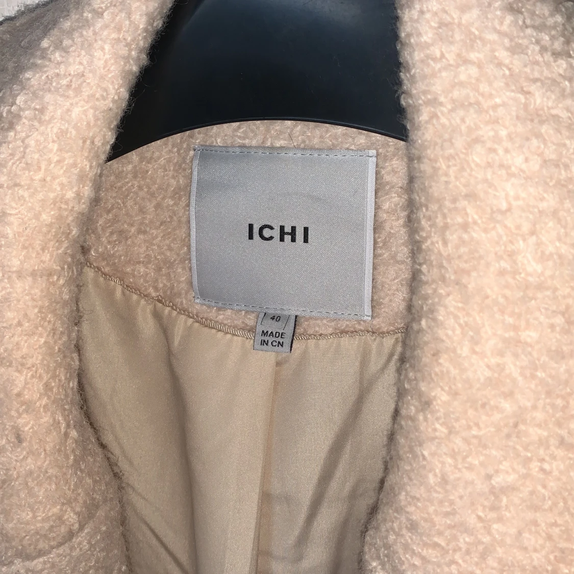 Jättefin jacka ifrån Ichi strl 40 - 91