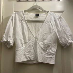 Crop top, blus - Crop top blus från Gina tricot 