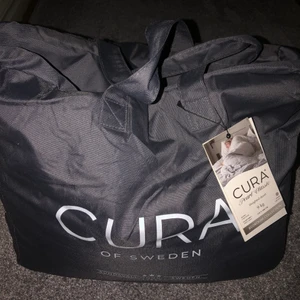 Tyngdtäcke  - OANVÄNT tyngdtäcke, KVITTO FINNS! 9kg (ny pris 1700kr) Passar bra till dig som inte sover bra! 