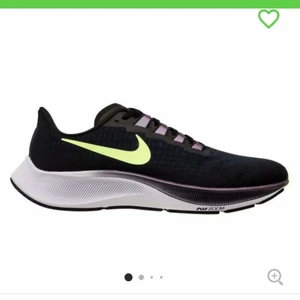 nike air zoom pegasus 37 - Nyskick, strl 40 passar för 39. Köpte dem i fel färg 