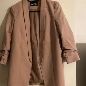 Pices - Kavaj strl xs använd 1 gång 