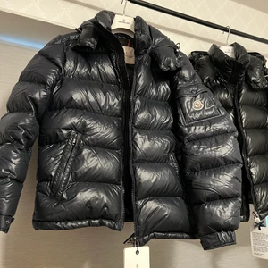 Moncler Maya 2020 med tags - Size 3 9/10 skick