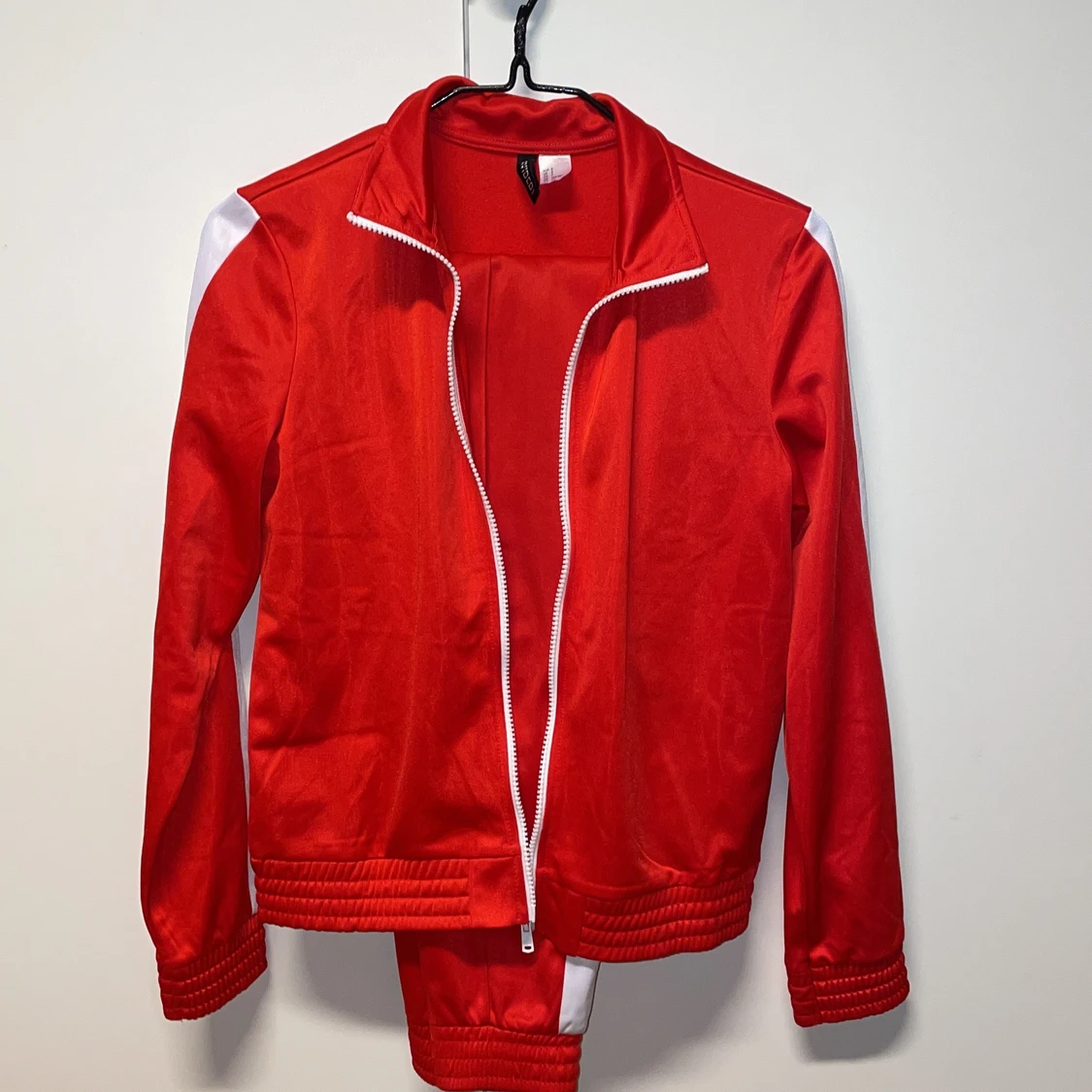 Set tröja och byxor!