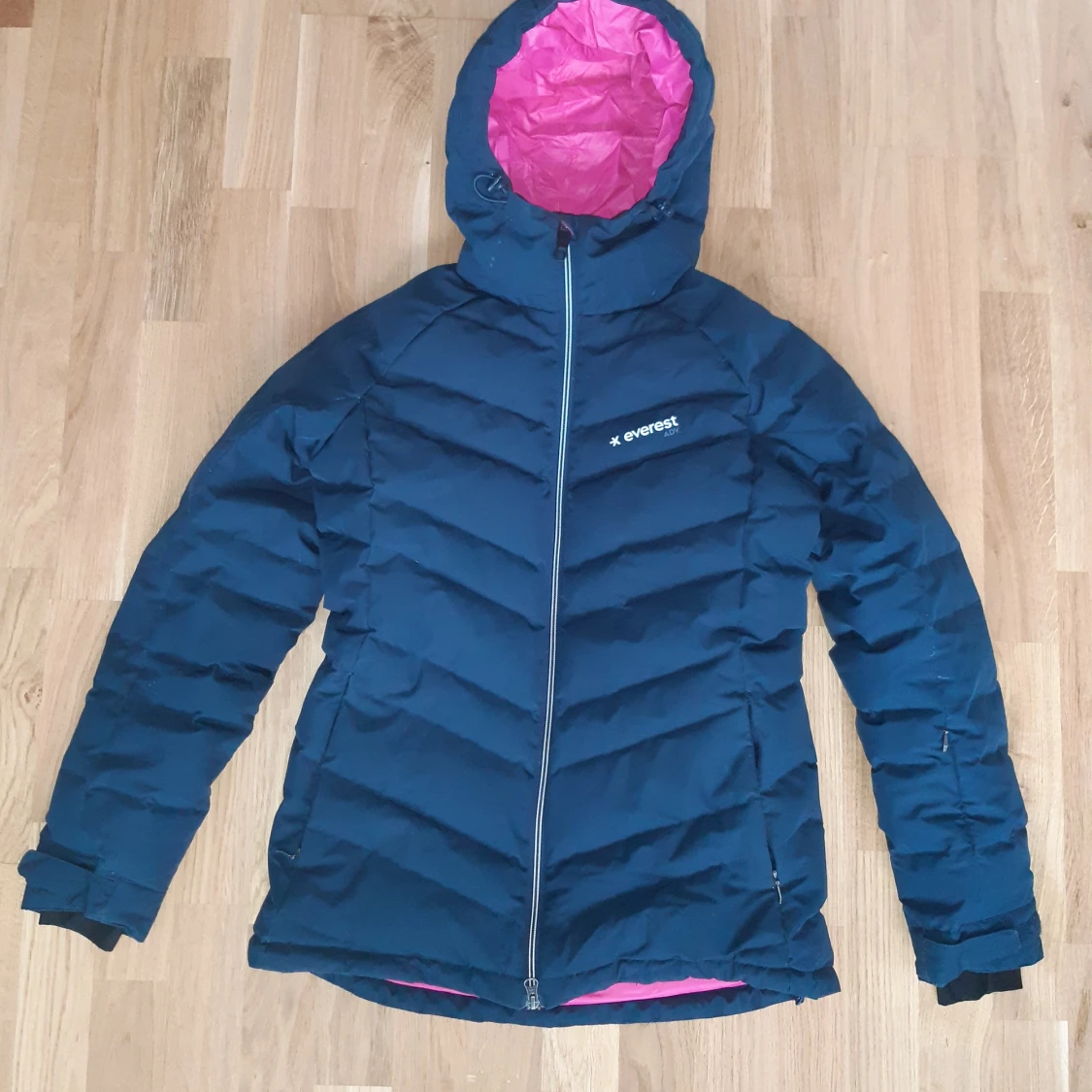 Everestjacka storlek 38