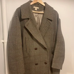 Kappa HM - Så fin kappa från HM som tyvärr inte kommer till användning längre. 