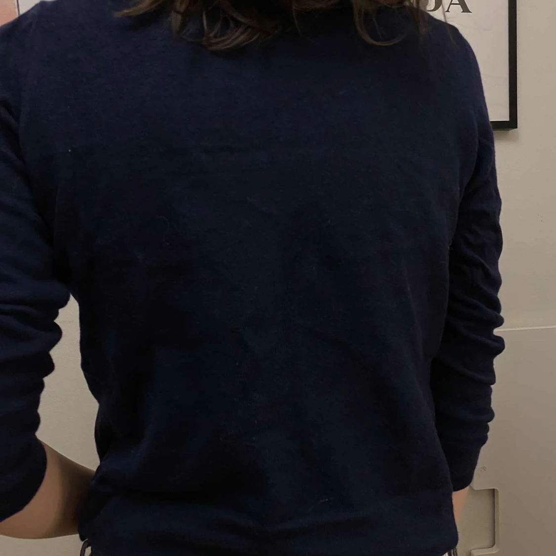 Marinblå stickad v neck topp - 90