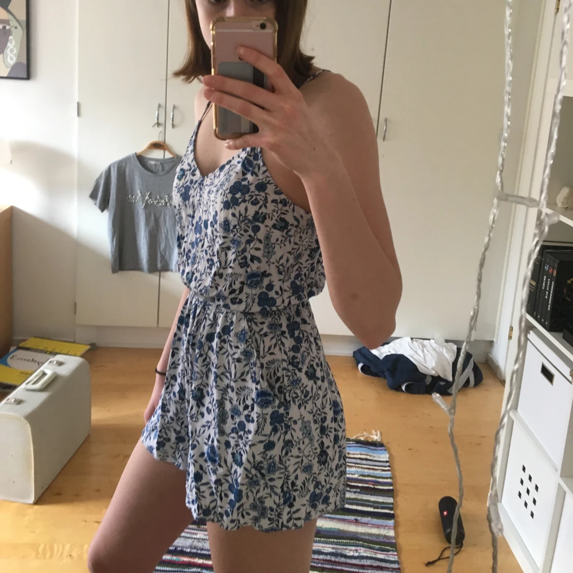 Blommig jumpsuit  - 90