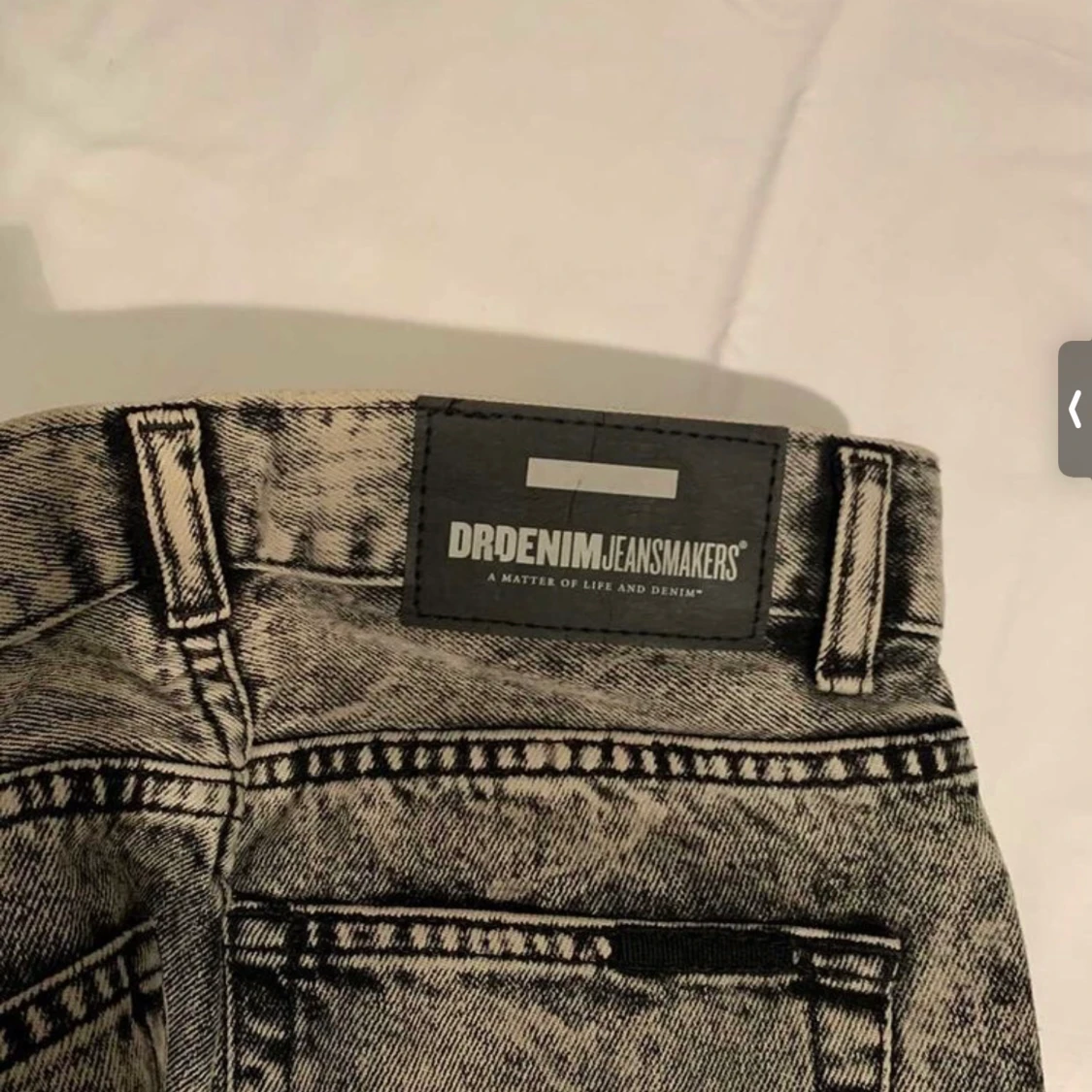 Jeans för 75kr - 90