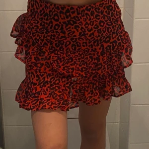 Leopard volang kjol - Leopard volang kjol