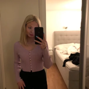 Tröja - Säljer denna gulliga tröja