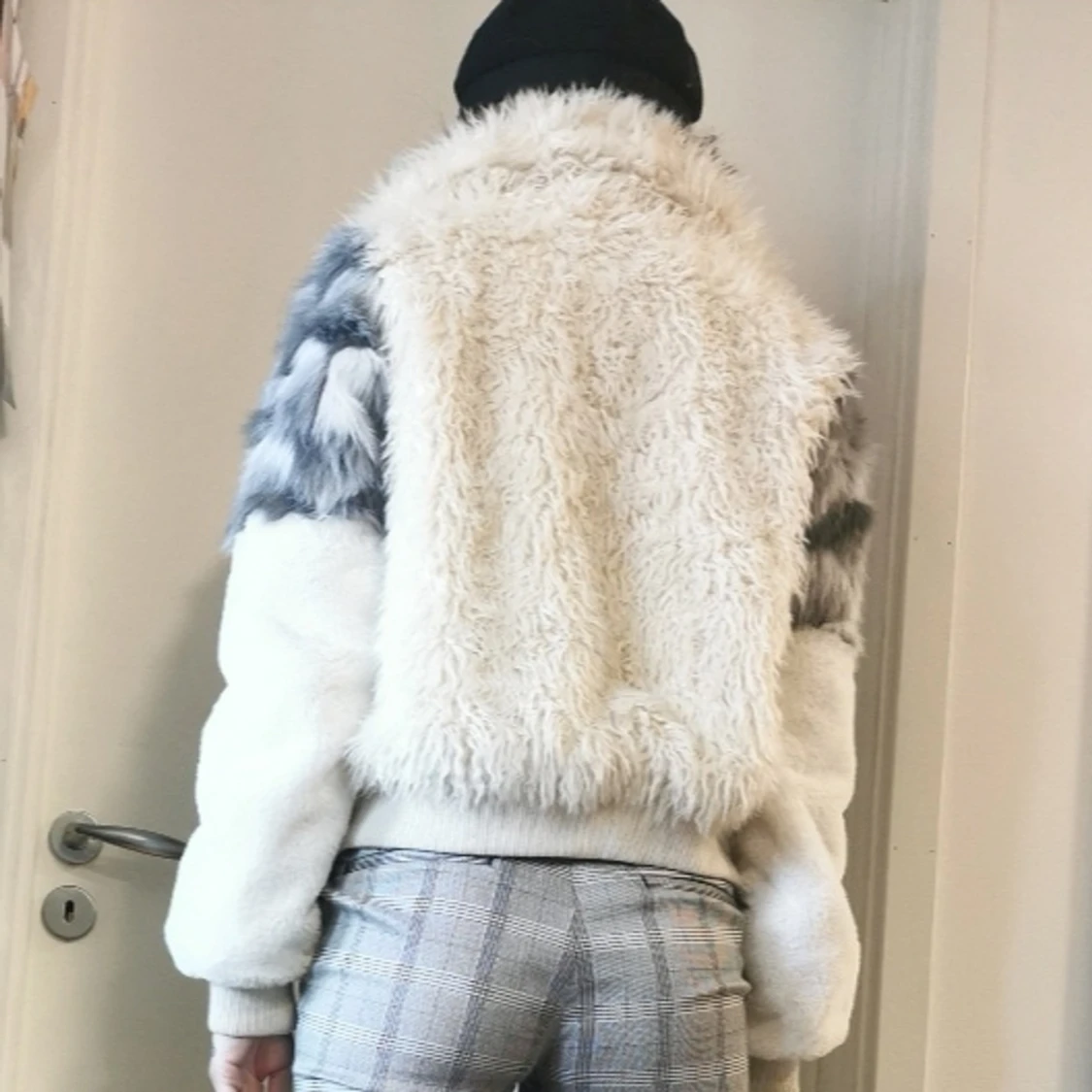 Fake fur jacket  - 90