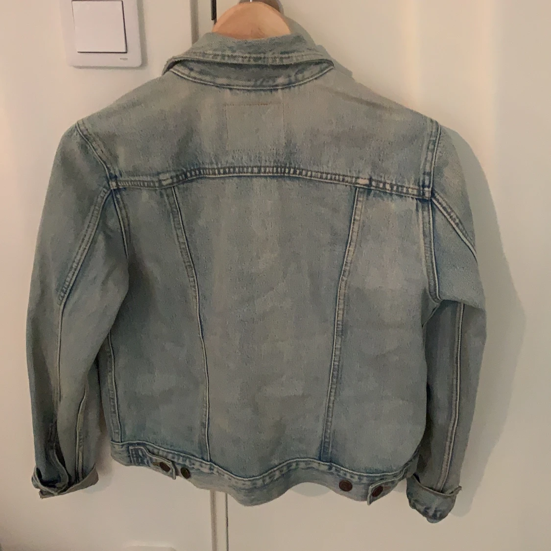 Blå jeansjacka - 90