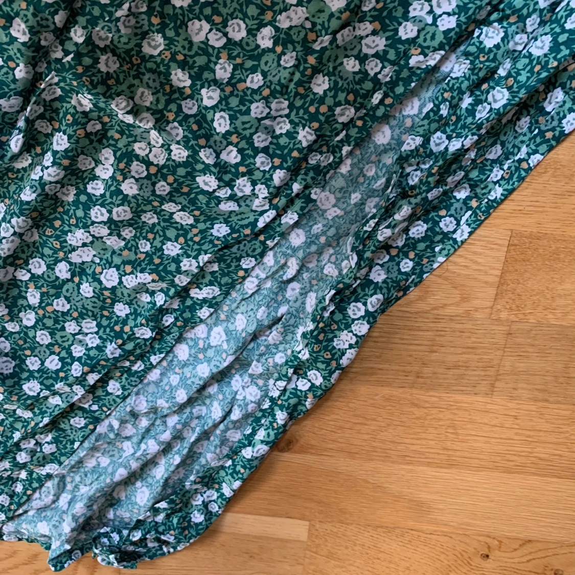 Midiklänning m. Slits 37 - 91