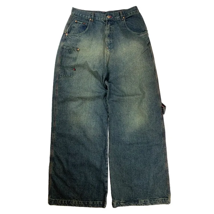 Ett par sjuuuuukt baggy jeans från märket Overzeas! . Jeans & Byxor.