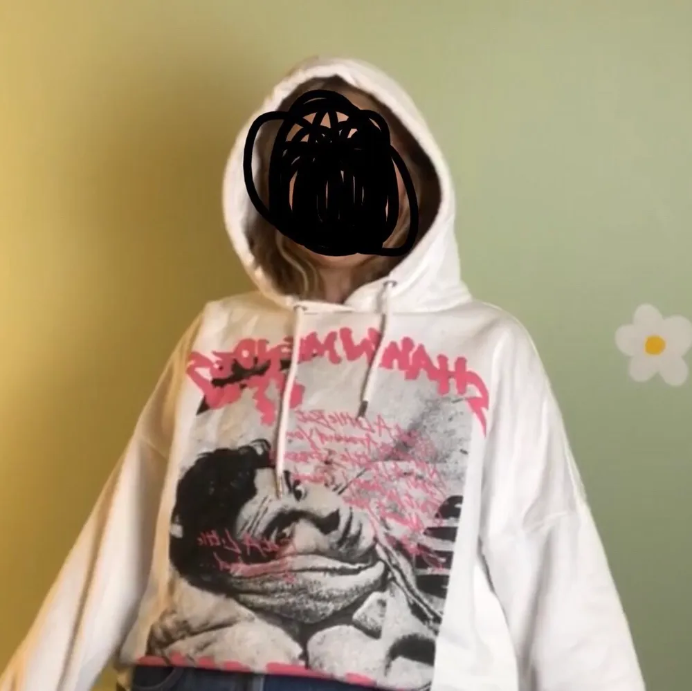 Shawn Mendes hoddie stor och pösig med luva(pris kan diskuteras). Hoodies.