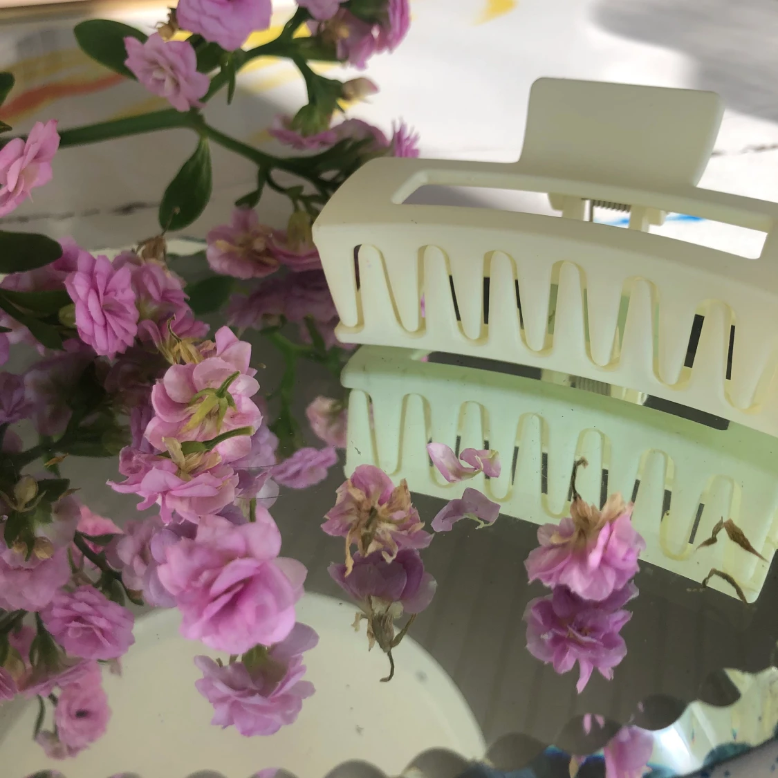 Vit hårklämma  - 90