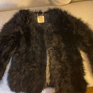 Jacka från PELLO BELLO - Fjäderjacka från PelloBello i stl M, fint skick!