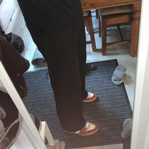 Wide leg jeans - Monki jeans som använts fåtal gånger