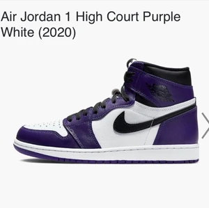 Jordans High court purple  - Säljer ett par jordans high court purple, använda 1 gång och i princip ny skick förutom att det möjligtvis kan vara en lite dammig sula, köp direkt för 2000 eller buda från 1000, LILA SKOSNÖREN INGÅR OCKSÅ SWIPEA FÖR ATT SE originalpriset var 3700kr på ”plug me” sneakers butiken BUDA BARA OM DU ÄR SÄKER PÅ ATT DU KAN KÖPA, BUDET ÄR LAGLIGT BINDANDE