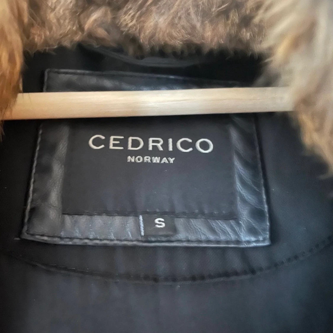 Cedrico jacka - 90