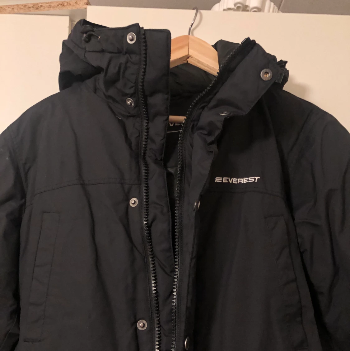 Svart dunjacka vinterjacka Everest - 90