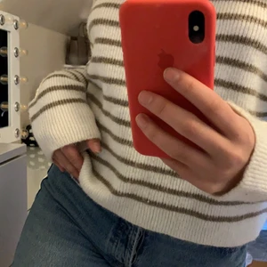 Randig tröja  - NAKD topp i bra skick, oanvänd 