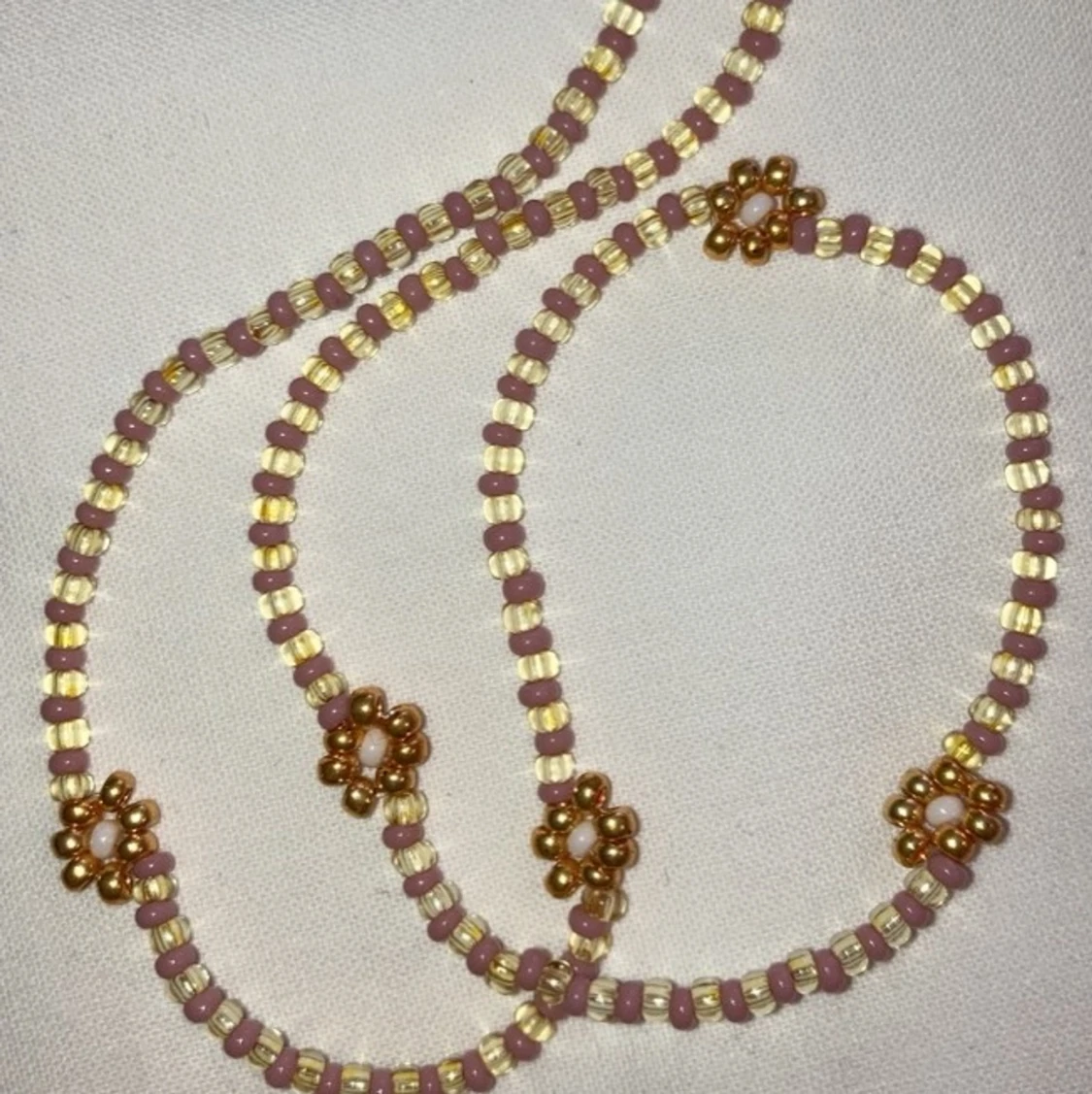 Halsband blommor - 91