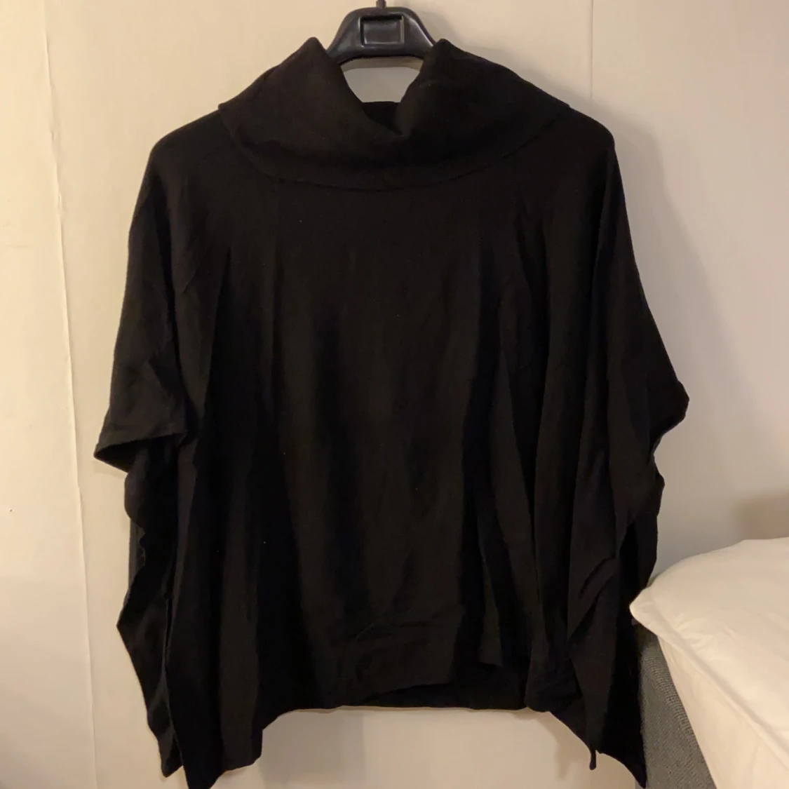 Ponchotröja, svart, strl S