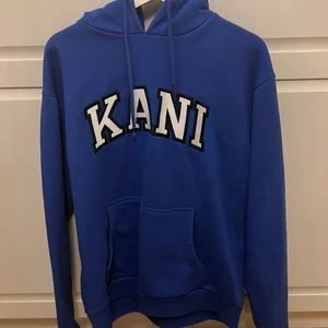 Hoodie - Jätte fin Hoodie från kani som jag ej andvänder. Slutsåld i alla storlekar 