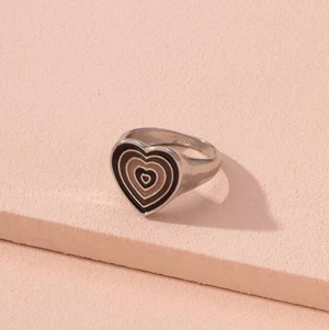 Brun ring hjärta - Jätte fin ring