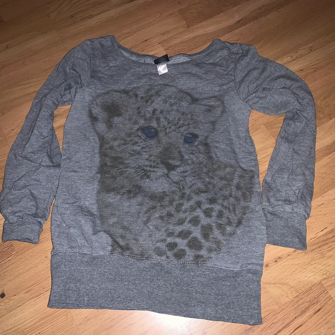 Tröja från H&M. Storlek 170