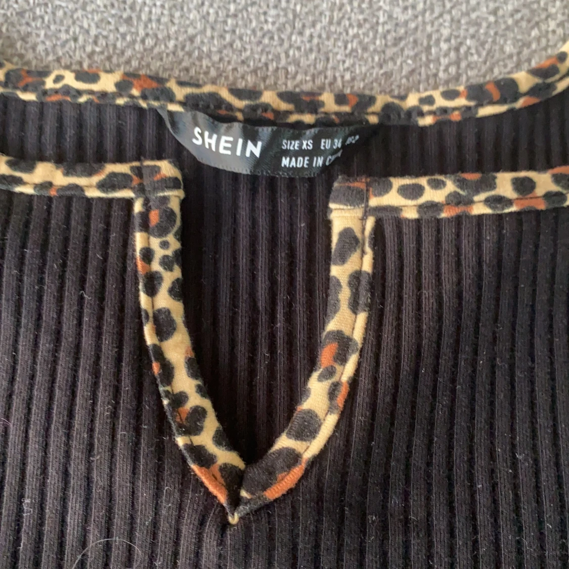 Svart topp från SHEIN 🤎 - 90