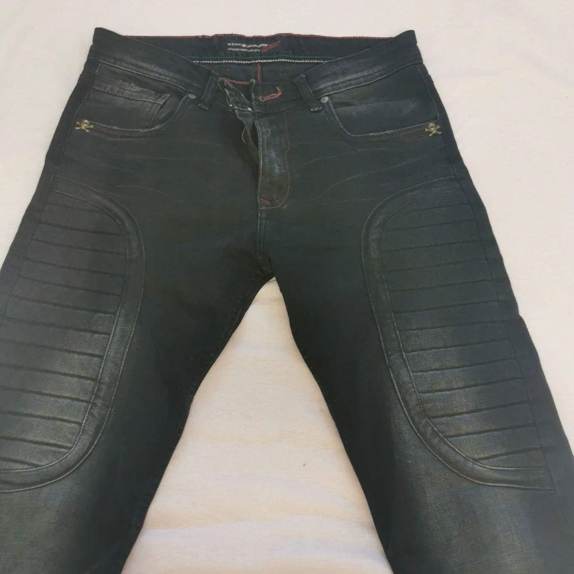 Svarta jeans  - 90