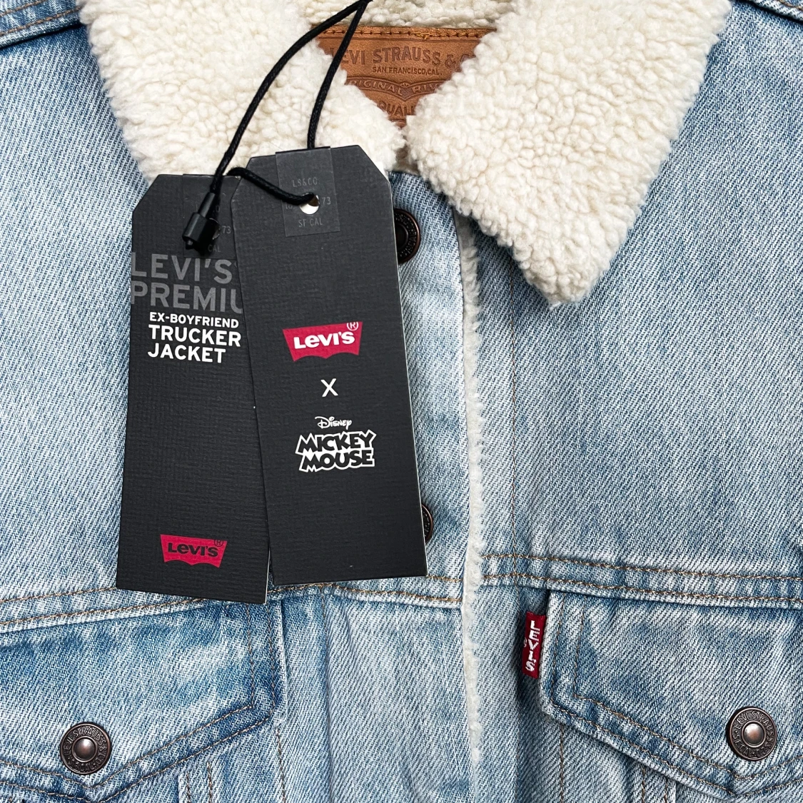 Ny Levis jeansjacka limited edition  - 2