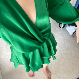 Omvänd klänning från zara - Superfin som inte kommit till användning🌸🌸🌸 prislapp kvar