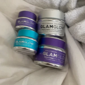 Glam glos ansiktsmask - Skriv om ni söker något annat från glamglow har hela kollektionen både stora och små allt är 50% av ordinarie pris och om du köper mer får du det billigare, söker du något annat kolla in profilen