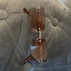 Solglasögon  - Från shein 