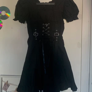 ♡ black corset dress ♡ - extremely beautiful dress!! wore it only one time on my birthday, selling because it sadly doesn’t fit me anymore :((