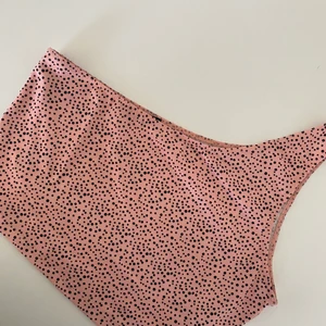 One-shoulder topp - Knappt använd 