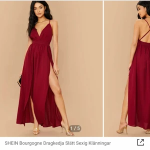 Shein balklänning röd Xs - Fin balklänning. Helt nytt. Säljer pga den passar inte mig och returdatumet har passerat. Skriv om du vill ha fler grejer så kollat vi på fraktkostnad.