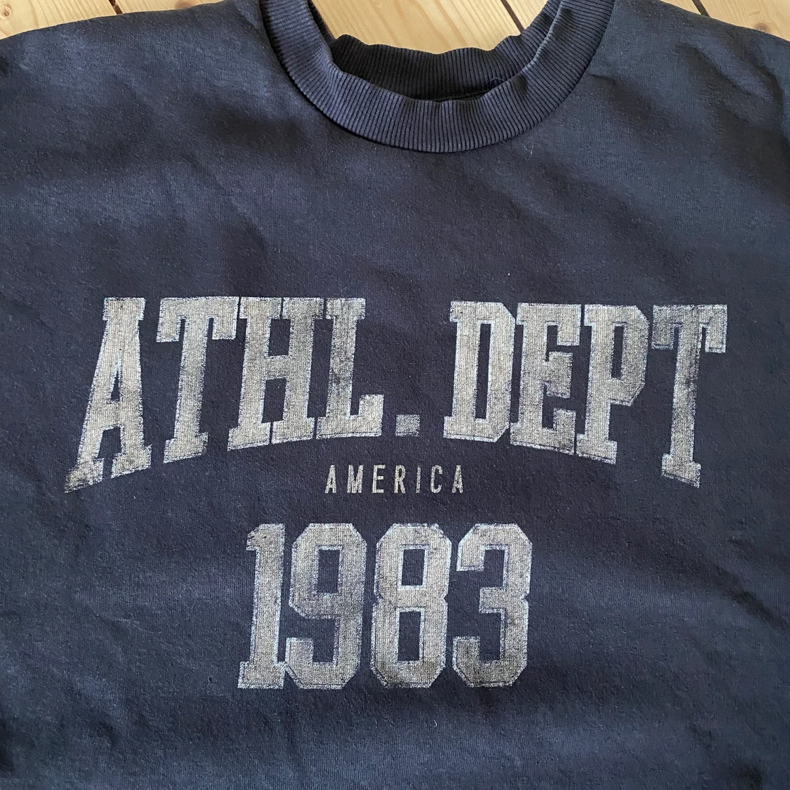 Sweater med tryck - 91