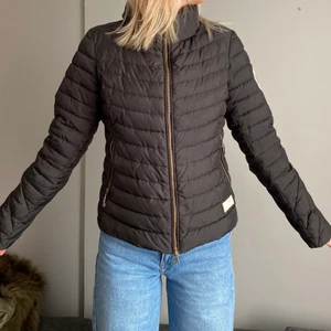Odd Molly jacka storlek S - Super fin jacka i väldigt bra skick, ställ gärna frågor om plaggen ifall ni har några 💓