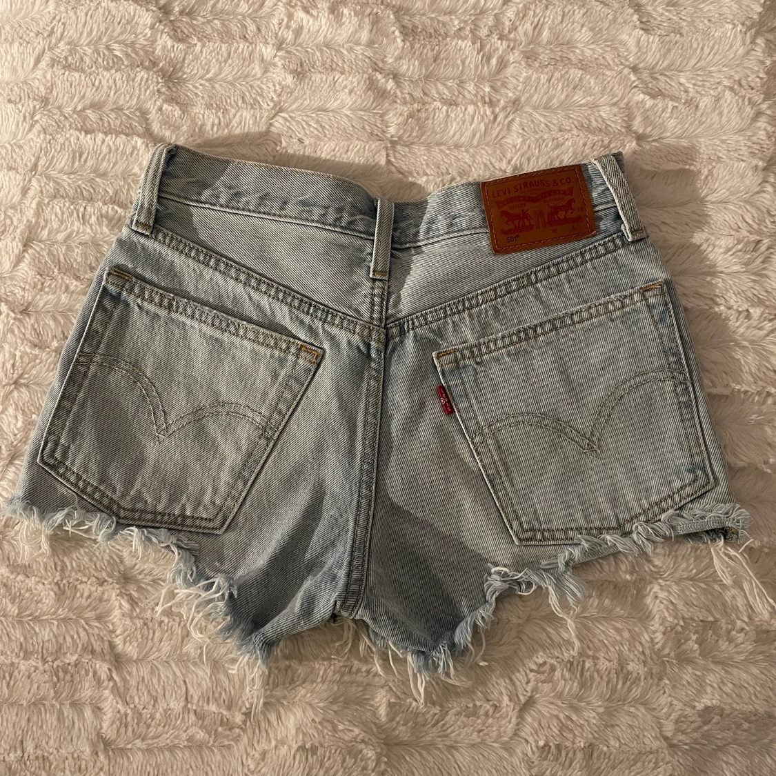 Levi’s shorts  - 90