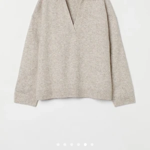 Söker denna tröja från Hm  - Söker denna beige tröja från HM i strl XS. Någon som har och vill sälja? 